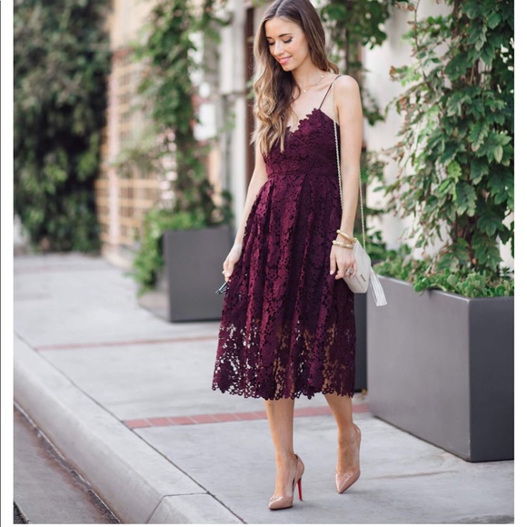 donna morgan lace dress